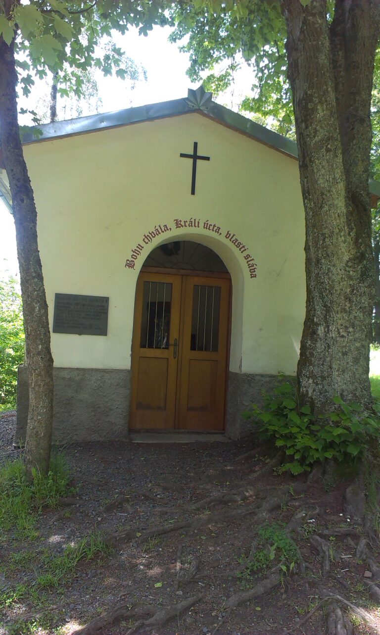 Stará kaplička na Třemšíně