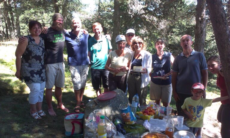 Oběd s přáteli na Svatojakubské poutní cestě