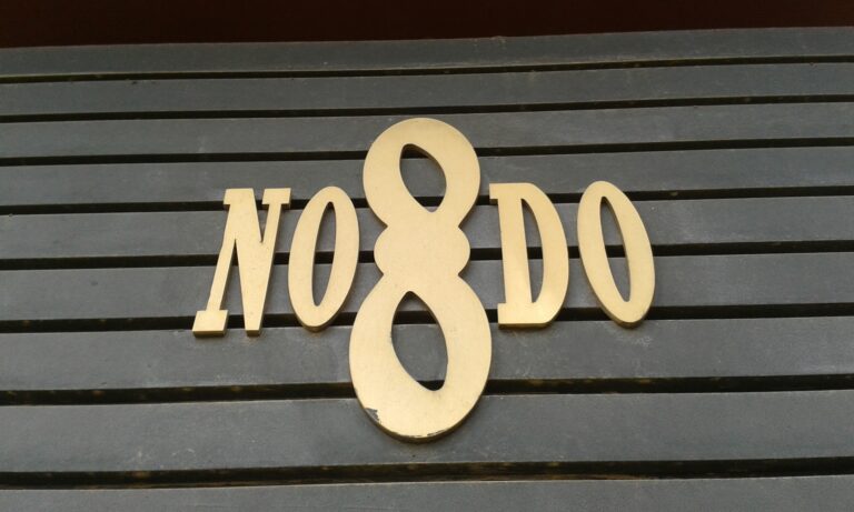 NO8DO je znak španělského města Sevilla