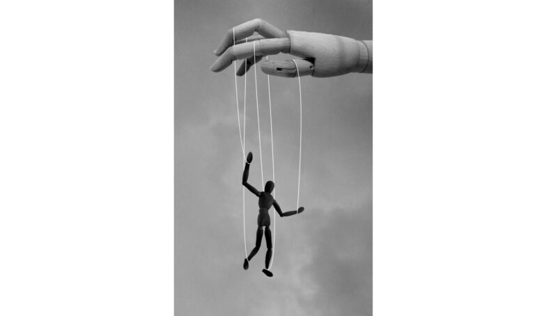 loutka, ruka, loutkář, vodící lanka,